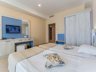 DIT EVRIKA BEACH CLUB HOTEL - PREMIUM DOUBLE ROOM